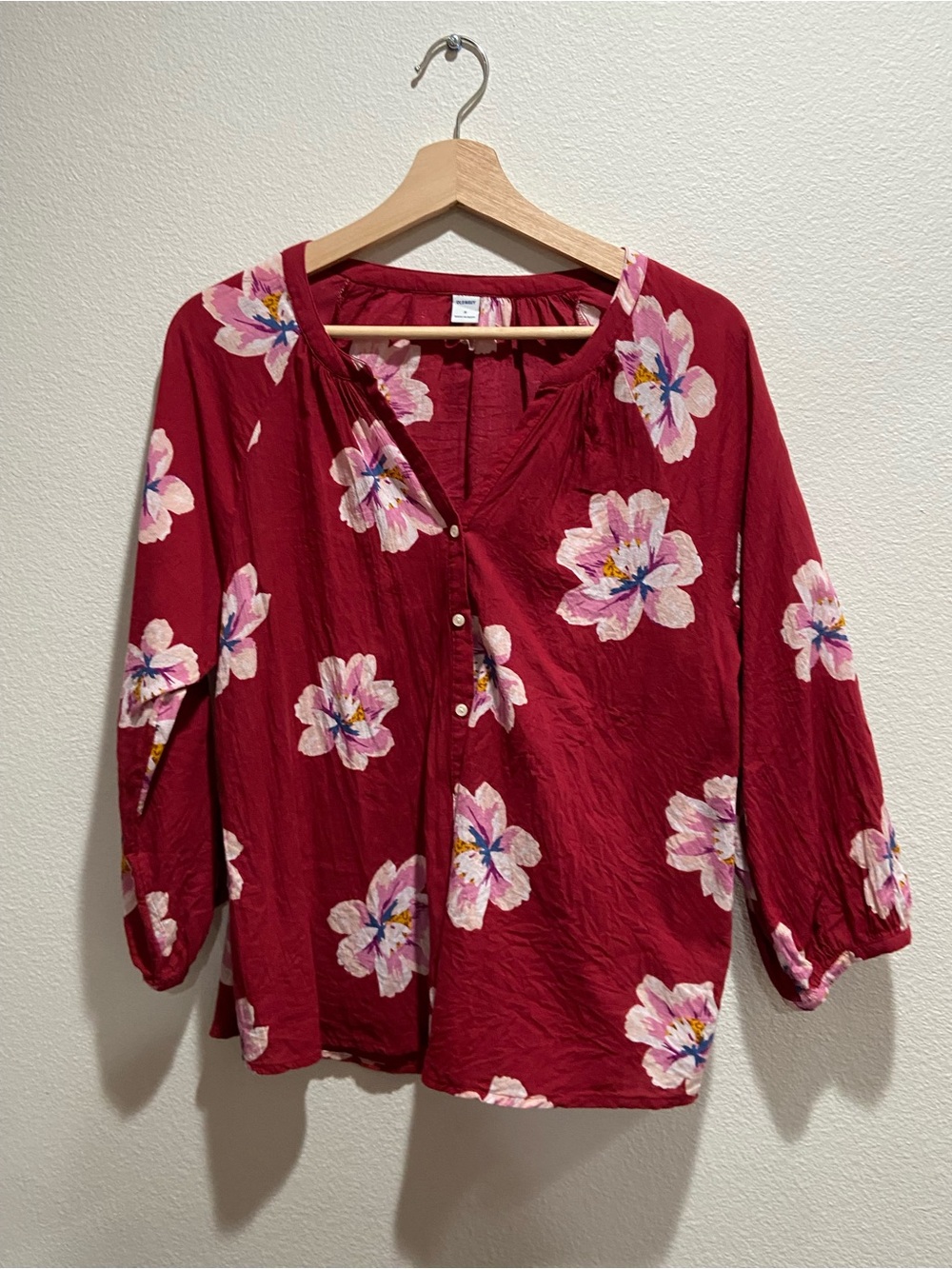 Old Navy Red Floral Button-Front Blouse